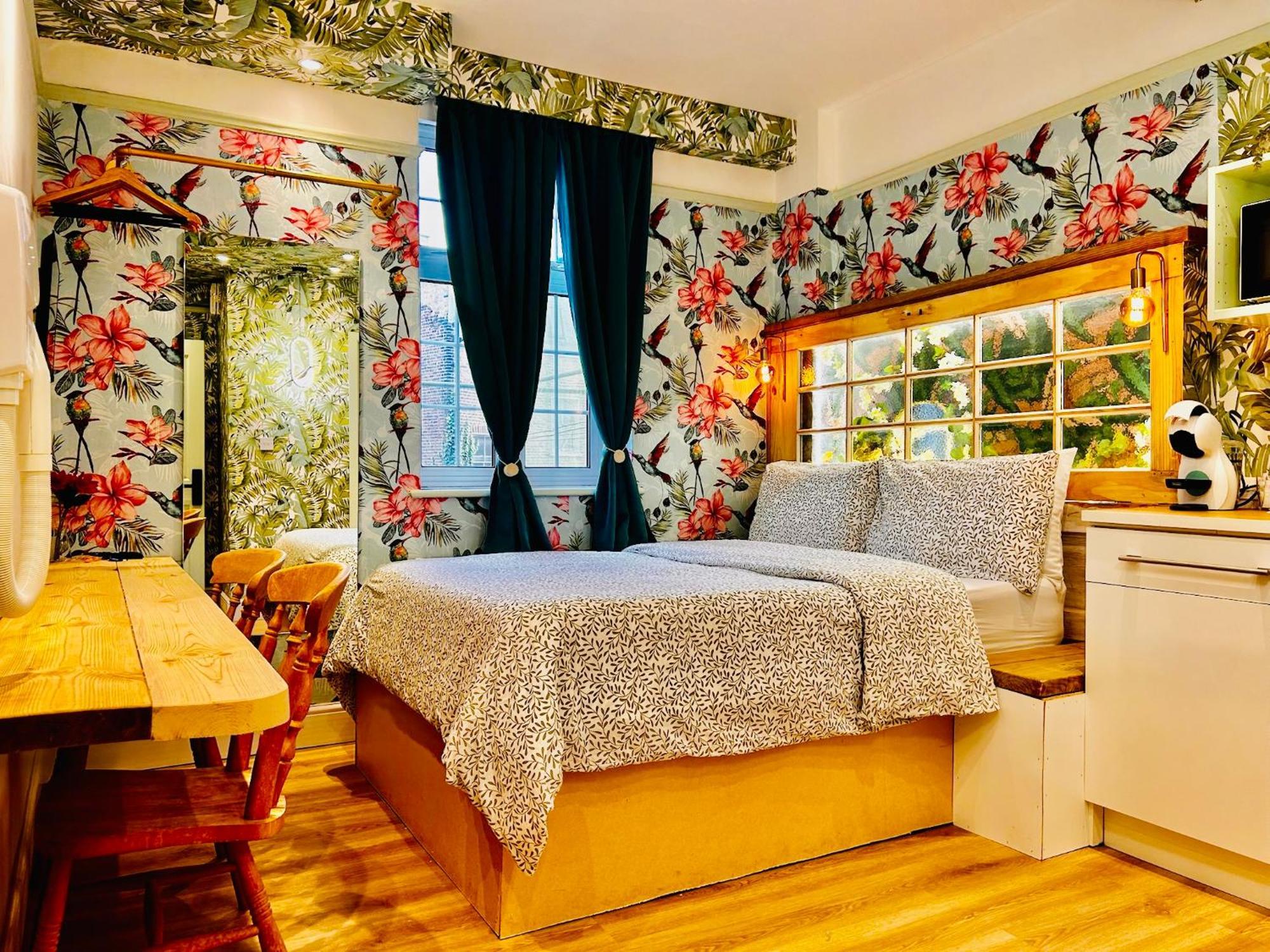 Отель Rest Boutique Notting Hill Лондон Экстерьер фото