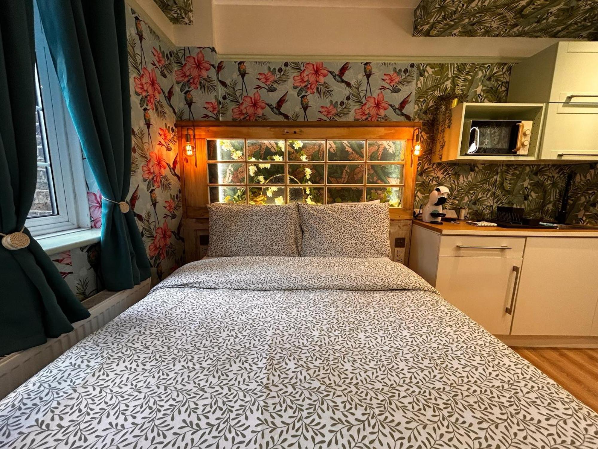 Отель Rest Boutique Notting Hill Лондон Экстерьер фото