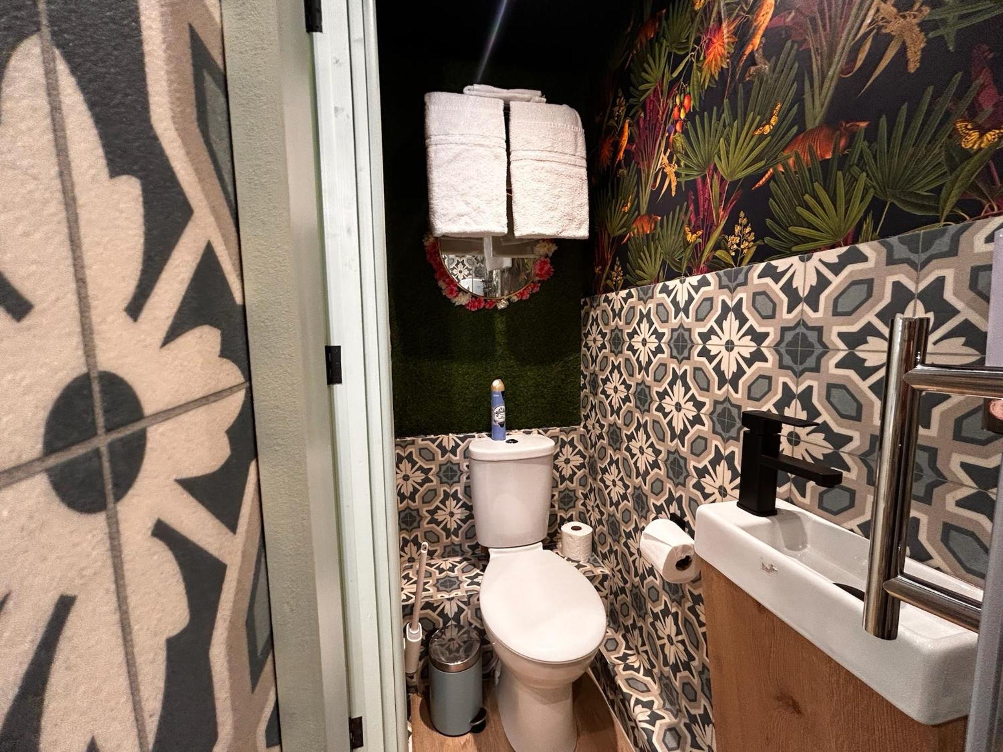 Отель Rest Boutique Notting Hill Лондон Экстерьер фото